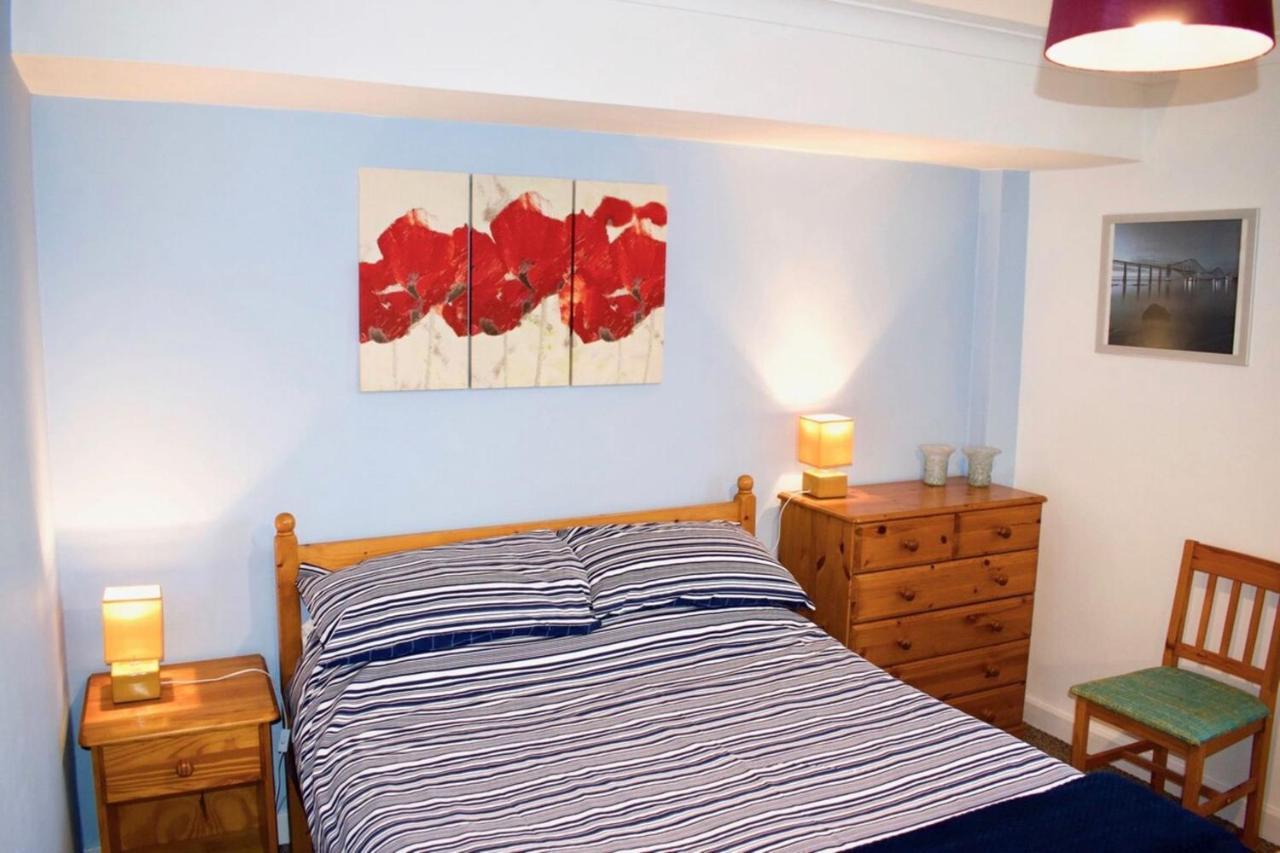 Welcoming And Homely 2 Bed In Central Location エディンバラ エクステリア 写真