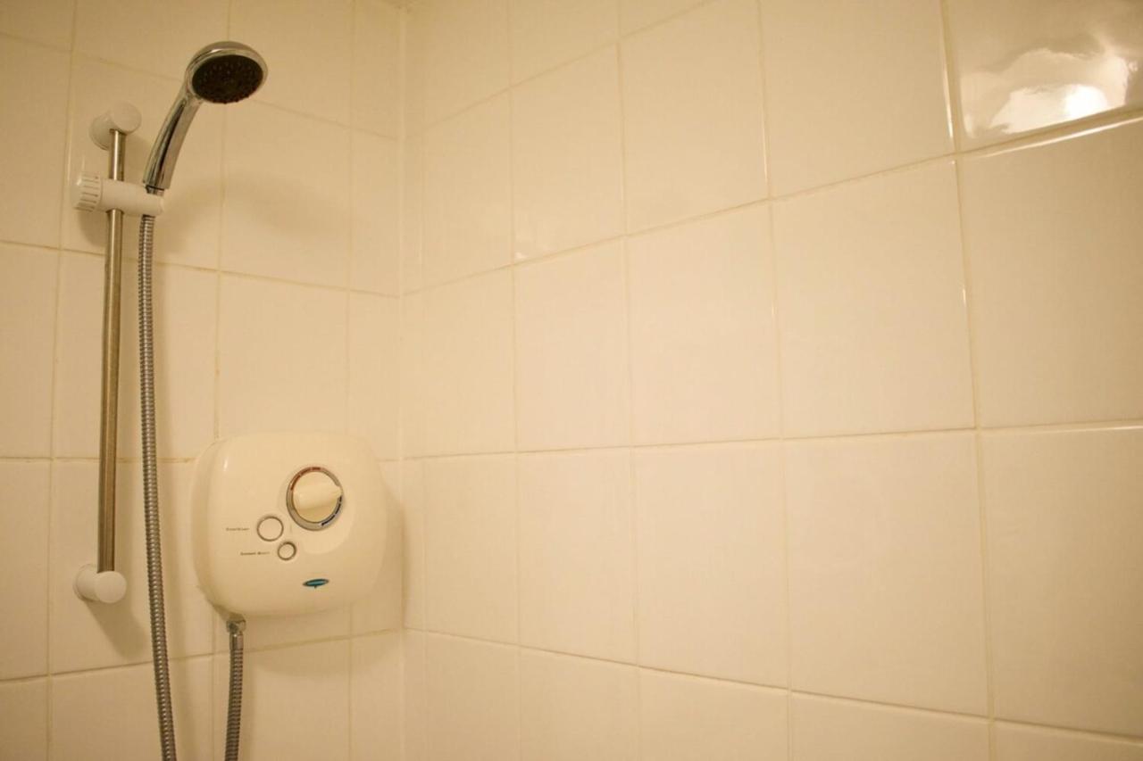Welcoming And Homely 2 Bed In Central Location エディンバラ エクステリア 写真